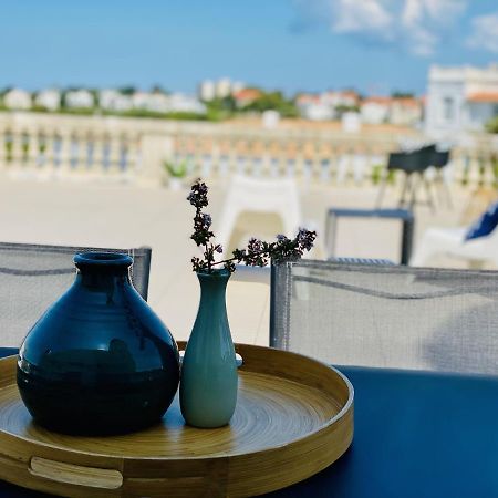 Appartement Avec Vue Mer A Pontaillac Royan Exteriör bild