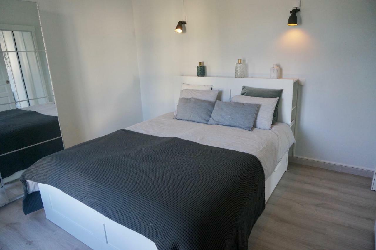 Appartement Avec Vue Mer A Pontaillac Royan Exteriör bild